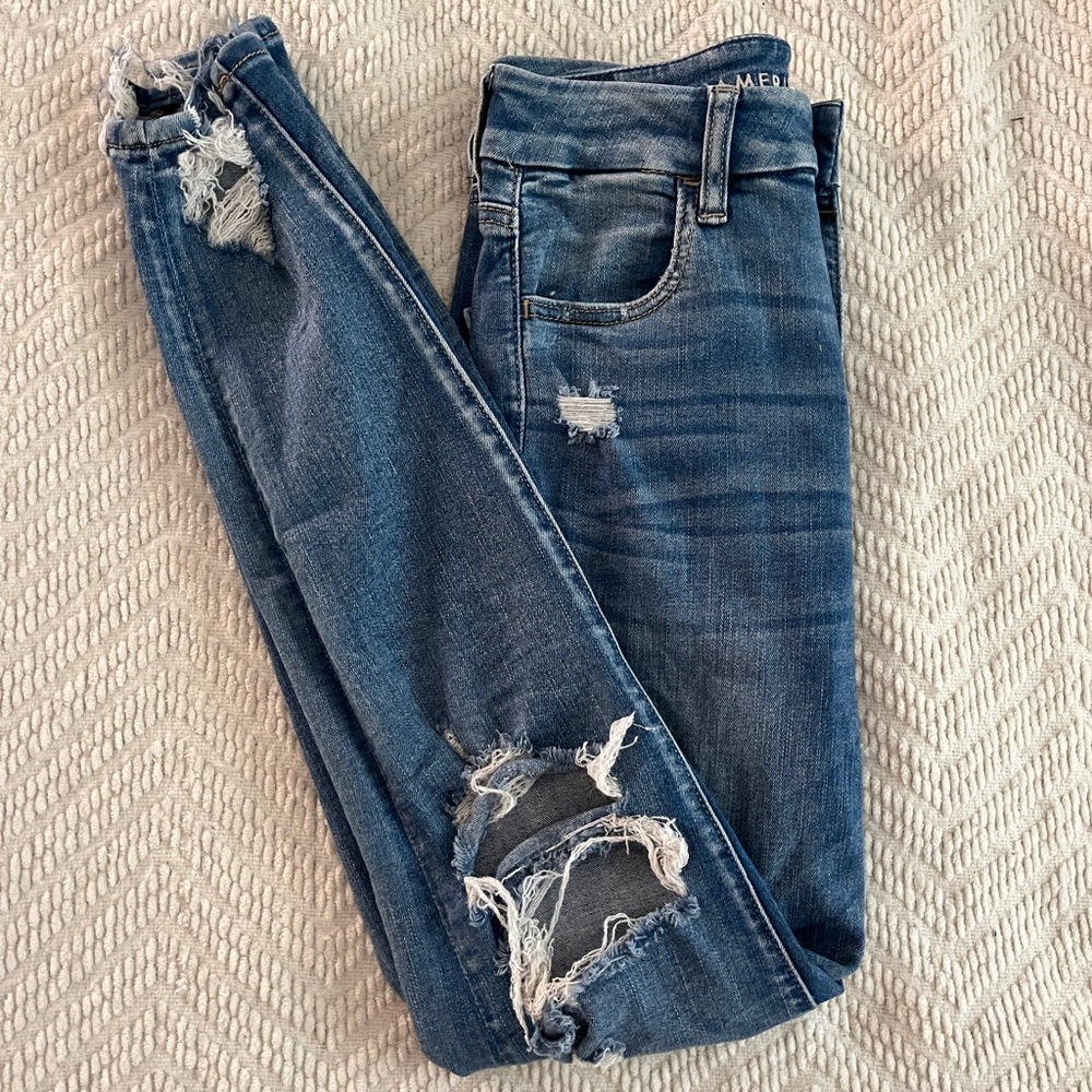 American Eagle Women's Blue Curvy Hi-Rise Jegging